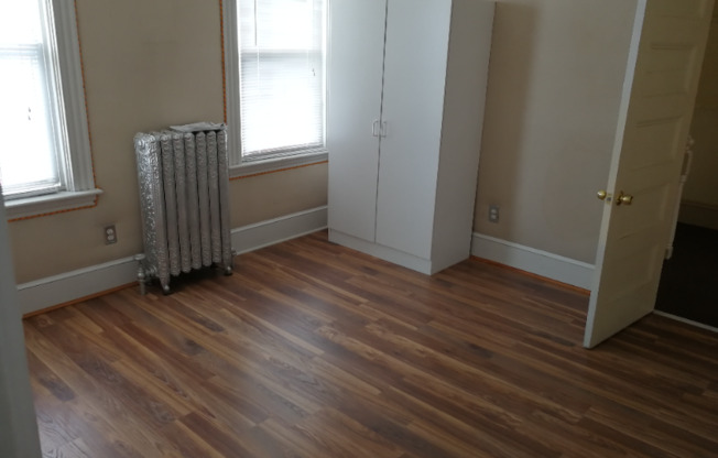 34 Hume Ave