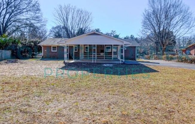 1465 BROOKWOOD   Available 6-1-2025   Furnished   (Price by the bed)