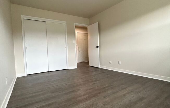 1 bed, 1 bath, 815 sqft, $845