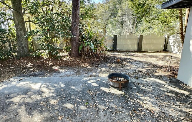 1808 STANFORD RD