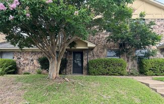 2721 Hurstview Dr.