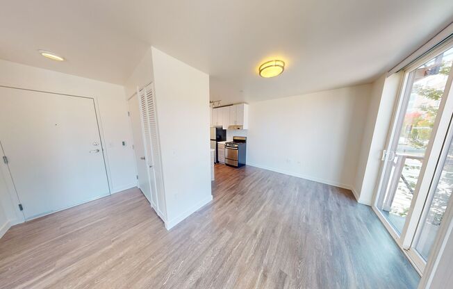1 bed, 1 bath, 385 sqft, $1,695, Unit 513