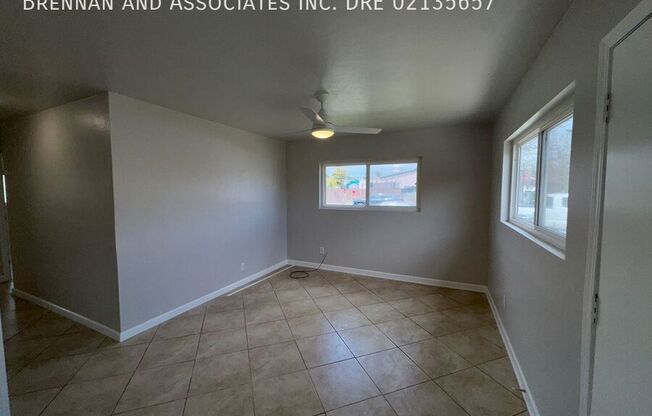 806 S 33 ST