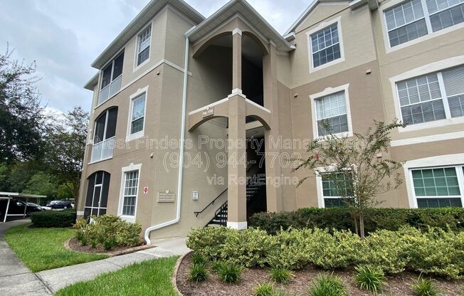 3 beds, 2 baths, 1,408 sqft, $1,600, Unit 929