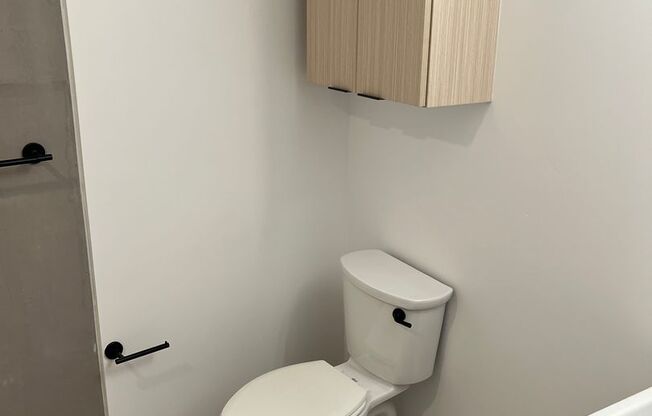 Studio, 1 bath, 468 sqft, $2,750, Unit 512