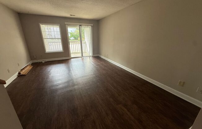Spacious 2 Bed 2 Bath Town Home near NCSU Available NOW! Perfect layout for roommates!