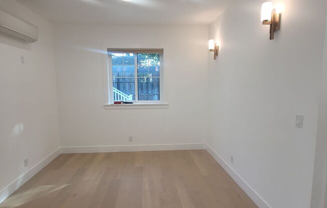 Modern Comfort: Beautiful Two-Bedroom ADU for Rent!