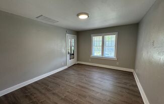 Charming Paseo Apartment Newly Remodeled