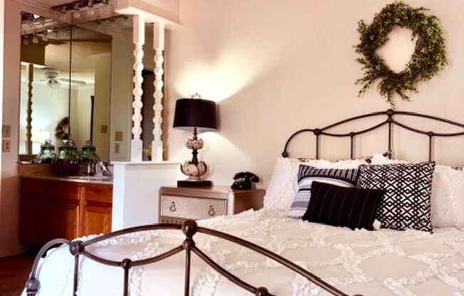 2 beds, 2 baths, 1,202 sqft, $940, Unit 2504