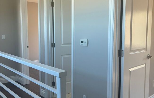 2 beds, 1.5 baths, 840 sqft, $2,650, Unit 105