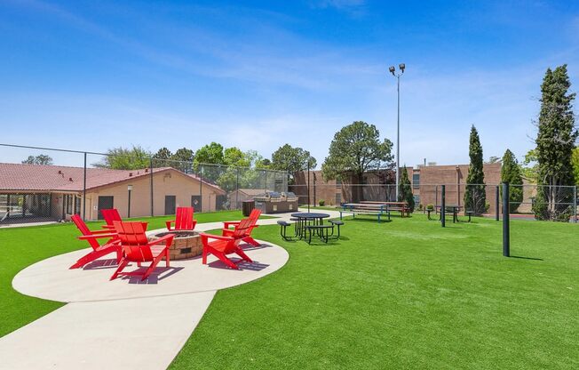 Picnic area at Acacia Gardens, Albuquerque, NM, 87111