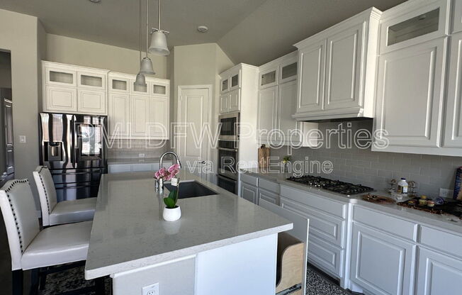 4 beds, 3 baths, 2,930 sqft, $6,000