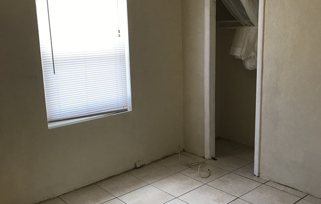 2 beds, 1 bath, $1,683