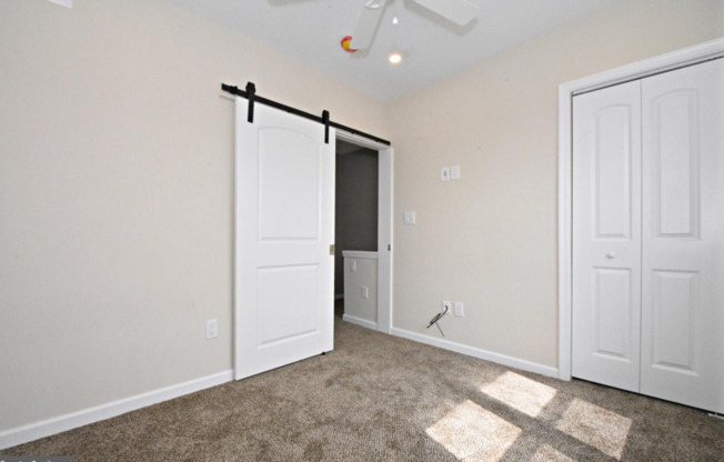 2 beds, 1 bath, $1,800