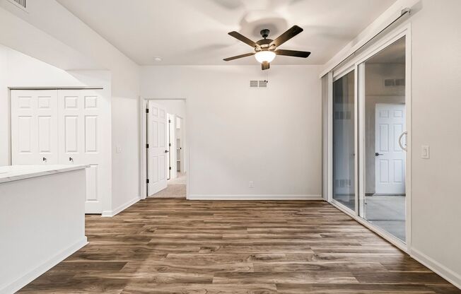 2 beds, 2 baths, 1,100 sqft, $1,925, Unit 253