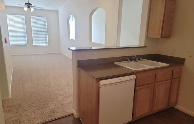 1 bed, 1 bath, $1,325, Unit Building 48