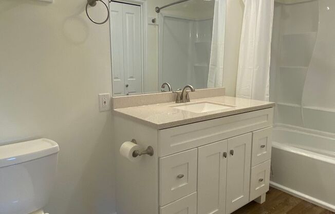 1 bed, 1 bath, 600 sqft, $1,350, Unit Unit 2