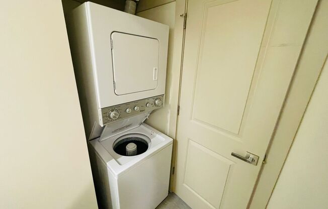 2 beds, 1 bath, $1,449, Unit Unit 109