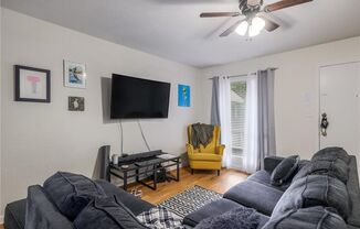 1 bed, 1 bath, $1,195, Unit #203