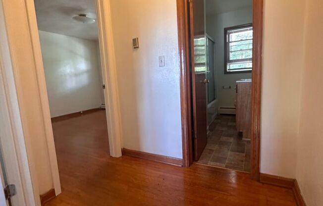 2 beds, 1.5 baths, 900 sqft, $1,440, Unit F-11