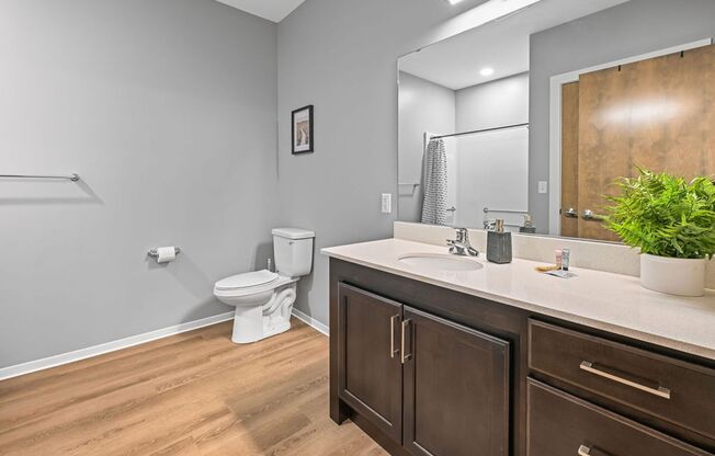 2 beds, 1 bath, 873 sqft, $1,510, Unit 2309