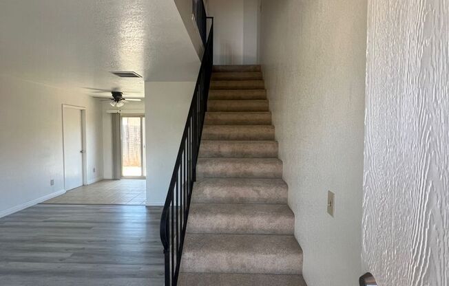PERSIMMON AVENUE (8 units)