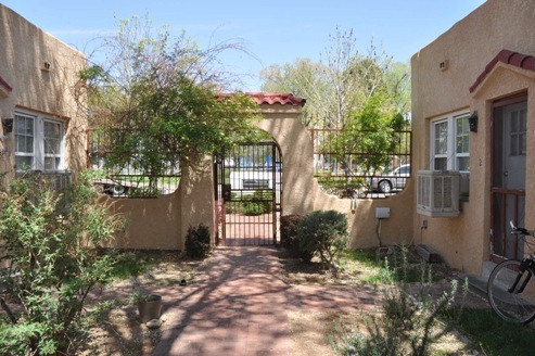 Arcadia Courtyard Apartments