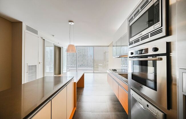 1 bedroom in the heart of City Center on the Las Vegas Strip!