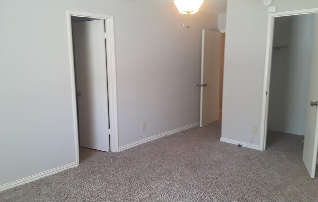 3 beds, 2 baths, $1,950