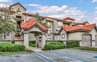 2 beds, 2 baths, $1,812, Unit # 5104