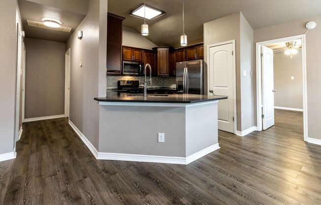 Beautiful Round Rock Townhome | Granite Counters, Stainless Appliances & Fenced Yard
