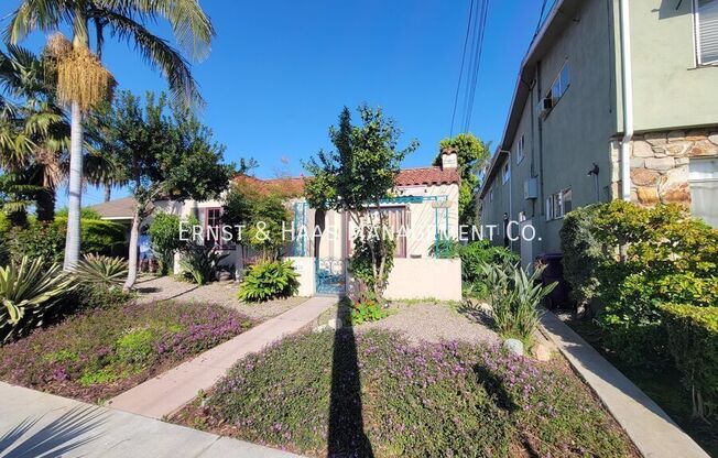 332 HERMOSA AVE