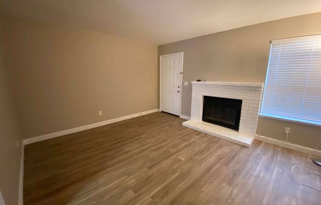 Updated 2 Bedroom Townhome