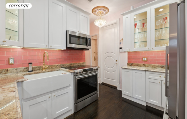 234 E 14 ST