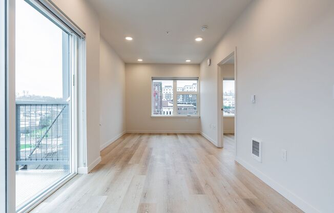 1 bed, 1 bath, 485 sqft, $1,650, Unit 222