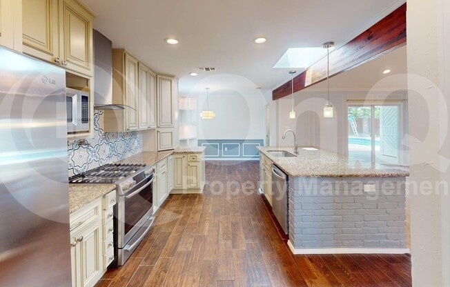 4405 BLYSTONE LN