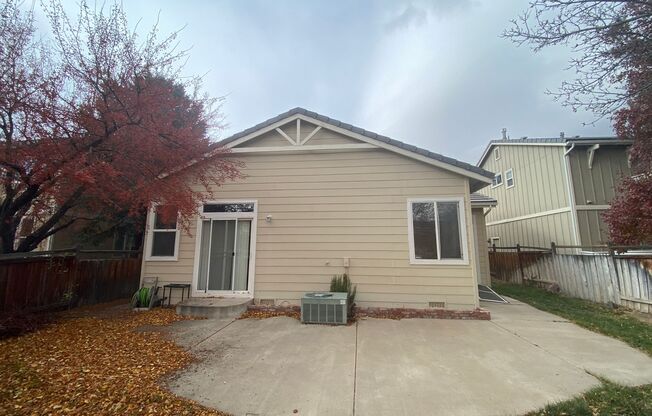 3 beds, 2 baths, $2,300