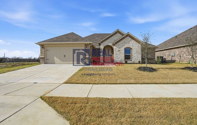 Thoughtfully Designed 4 Bed Home with Elevated Interiors and Lake Views