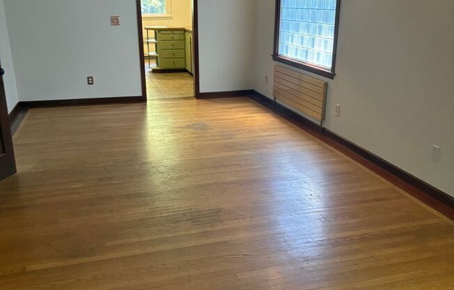 Beautiful 1908 Craftsman home for rent!