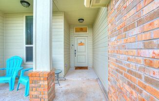 4 beds, 2 baths, $2,095