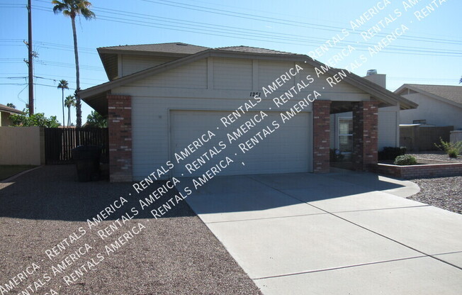1251 E BRENTRUP DR
