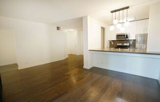 Centrally located 1 bed + 1 bath condo in the heart of LA ~