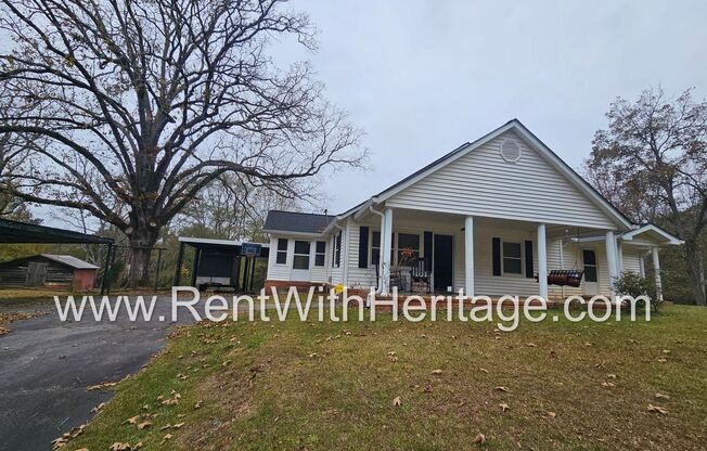 WOW!!!..GRANPA'S BUNGALOW /AWESOME RANCH HOME/ NATURE LOVER'S DREAM / GREAT LOCATION