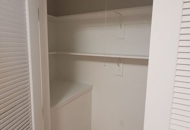 2 beds, 2 baths, 989 sqft, $1,700, Unit PEN-203A