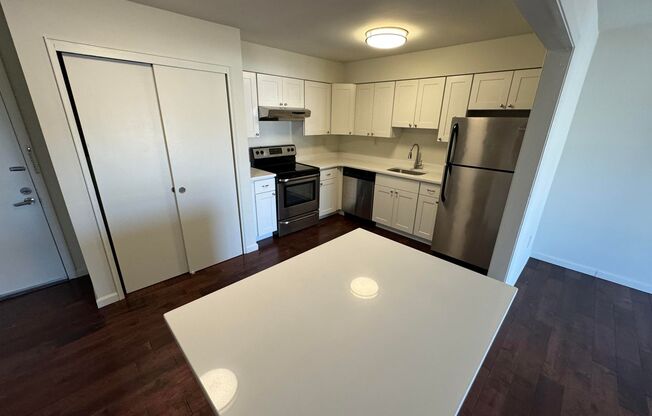 404 5th Ave