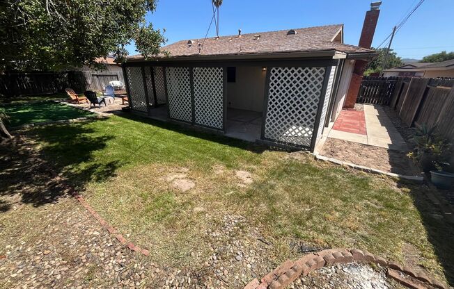 3 beds, 2 baths, $3,000