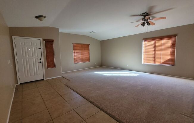 Great Home 3bd plus a Den!