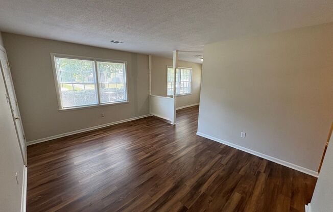 2bed/1bath Duplex