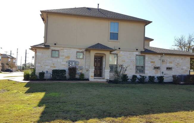 HOUSE FOR RENT
