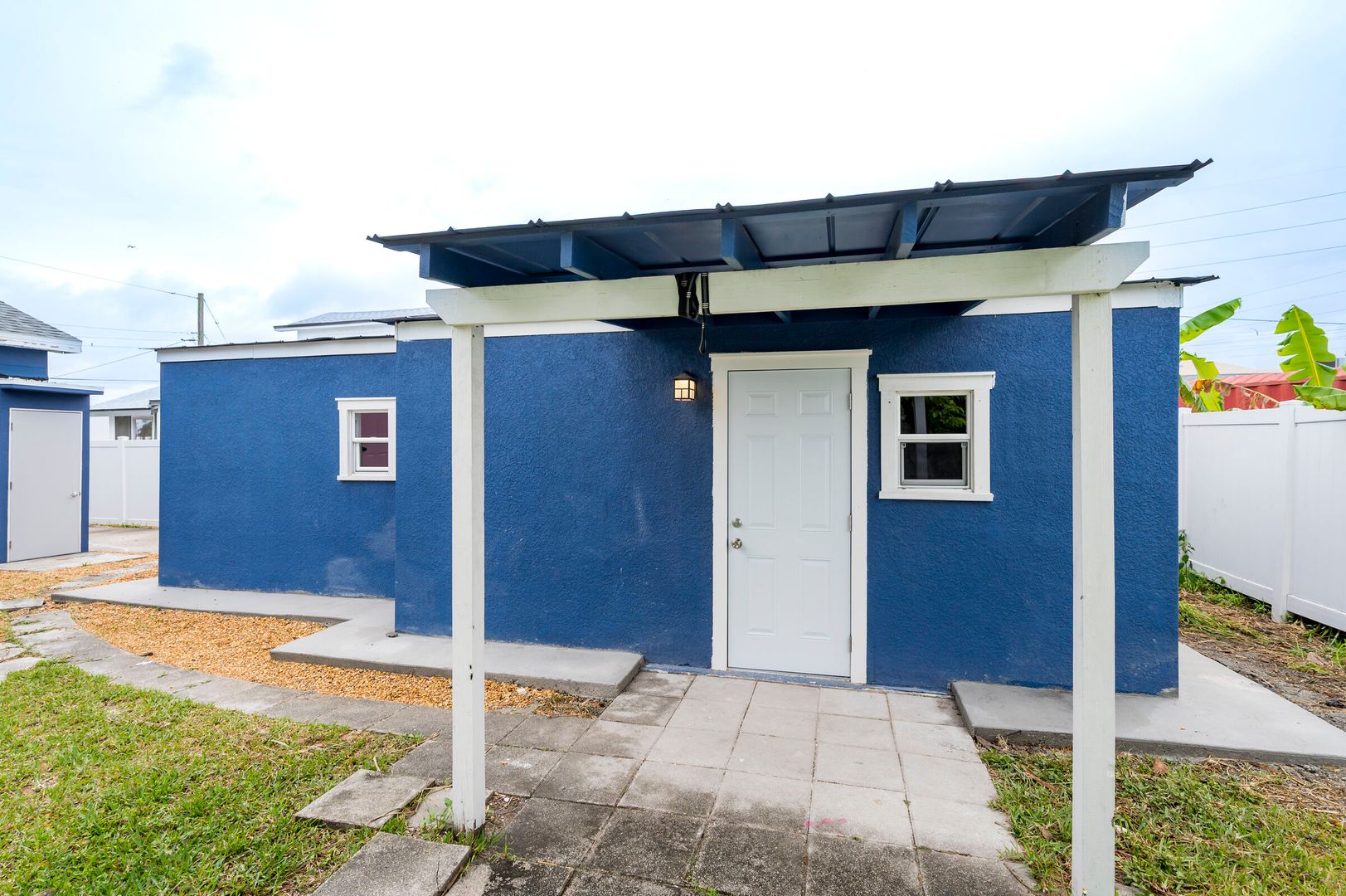 2017 Oceanview Place